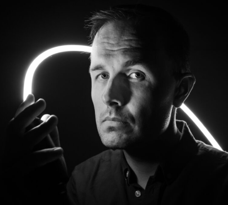 Photo of light artist